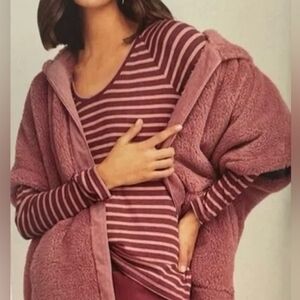 Cabi Women's #4198 Scoop Tee Long Sleeve Shirt Pink Stripe XL